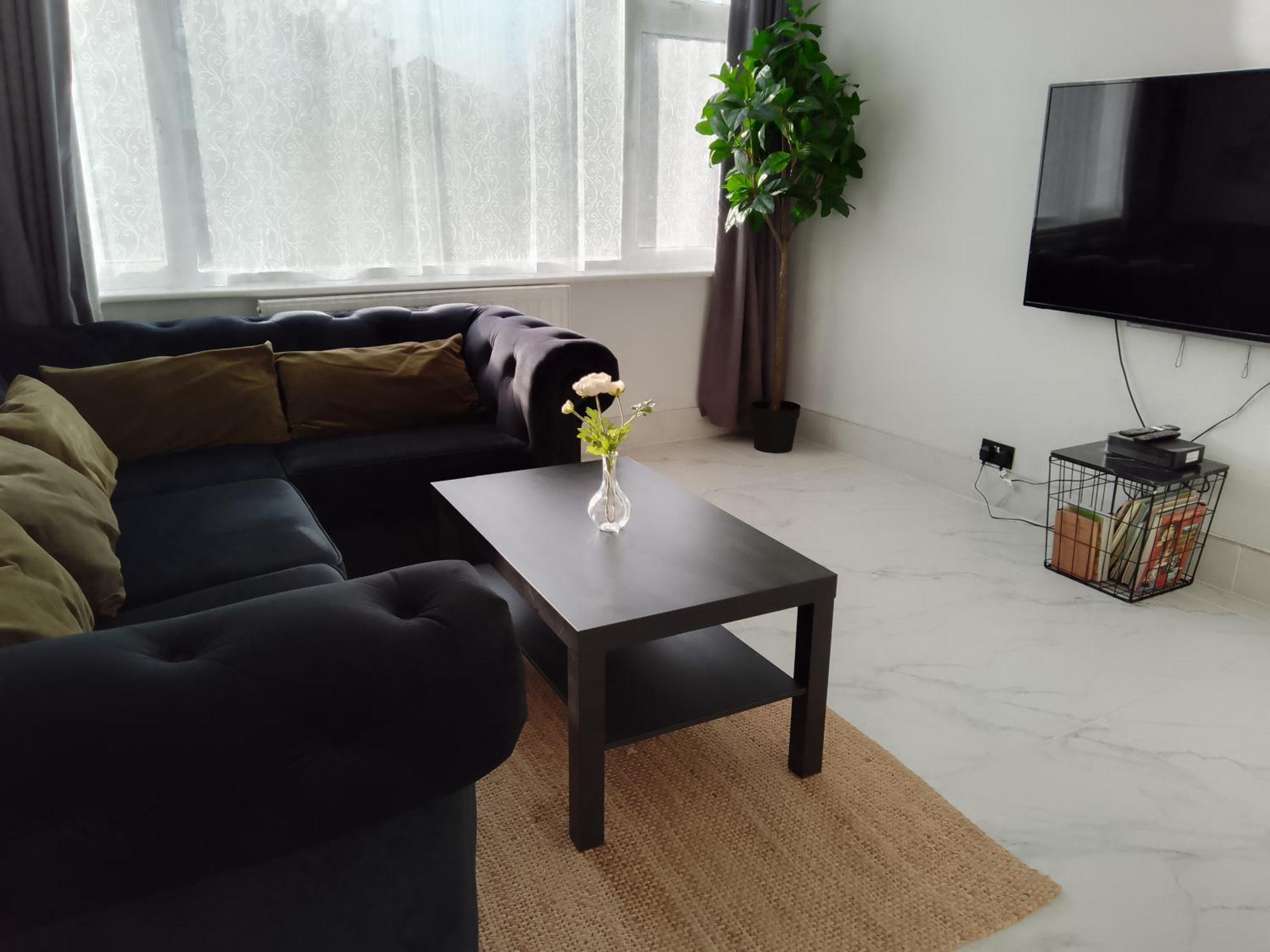 Surbiton Home With Free Parkings, Surbiton, Kingston Upon Thames, Surrey, Greater London Uk Εξωτερικό φωτογραφία